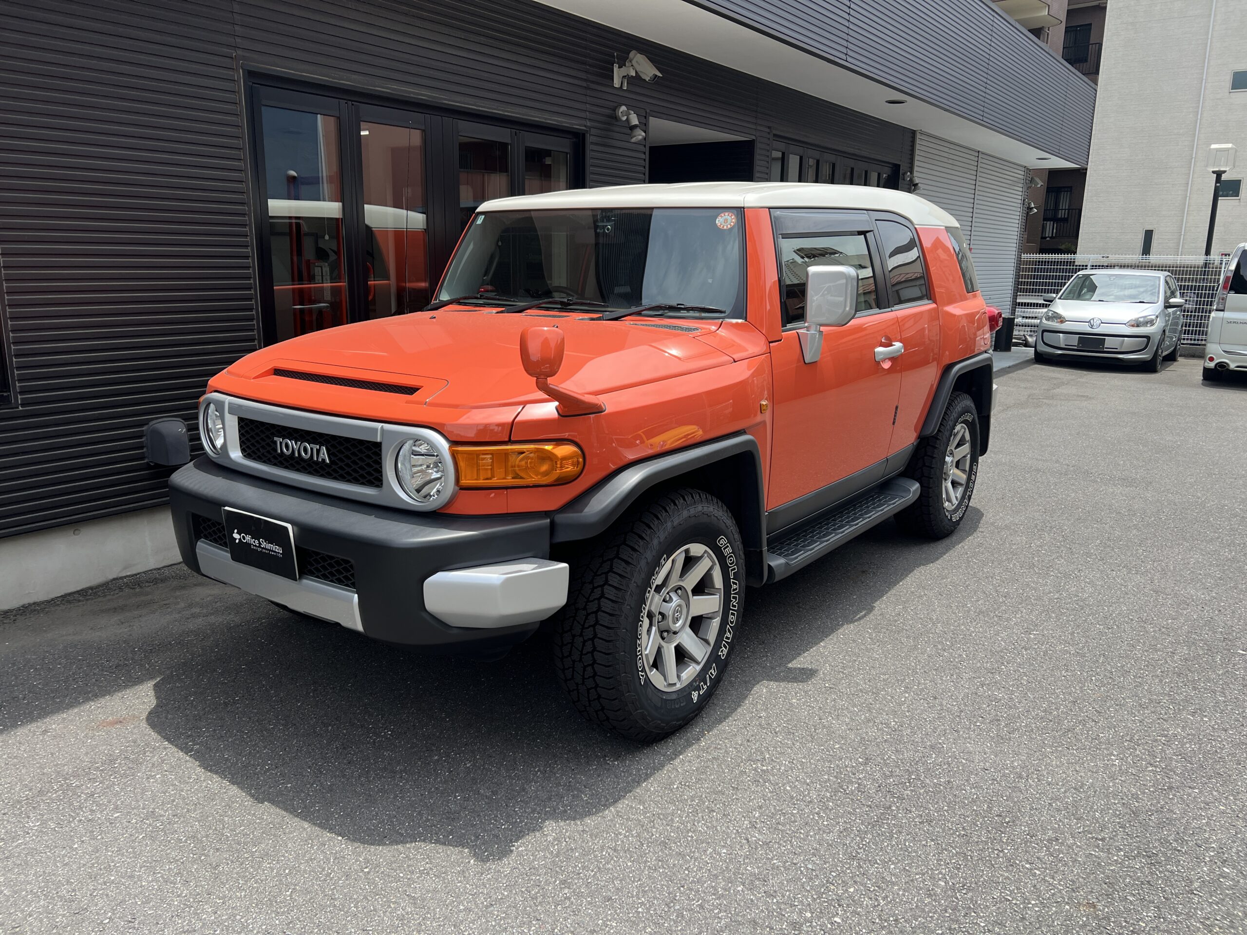 【プロポ変更！】FMS FJクルーザー！ 福祉車両改造事例 トヨタ FJクルーザー の助手席に回転昇降シートの